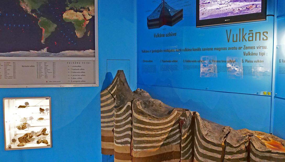 Экспозиция «Динамическая геология и породы»