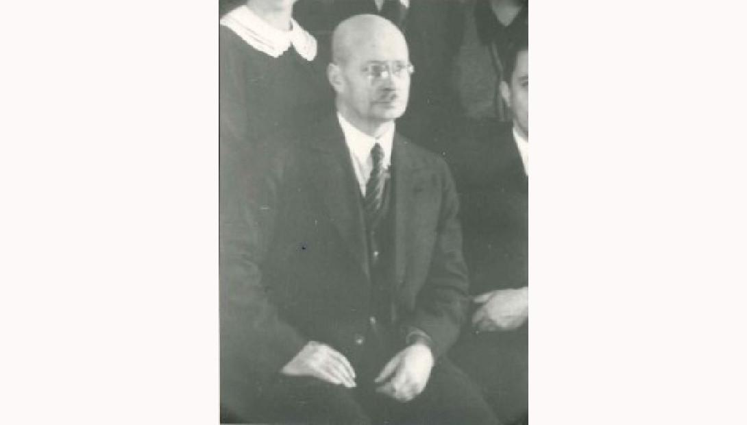 Jānis Siliņš (1883–1960), Skolu muzeja veidotājs un ilggadīgs pārzinis, bija arī Latvijas Dabaszinātņu biedrības dibinātājs (1923.g.). 